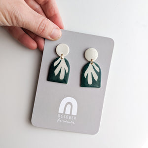 Emi Dangles